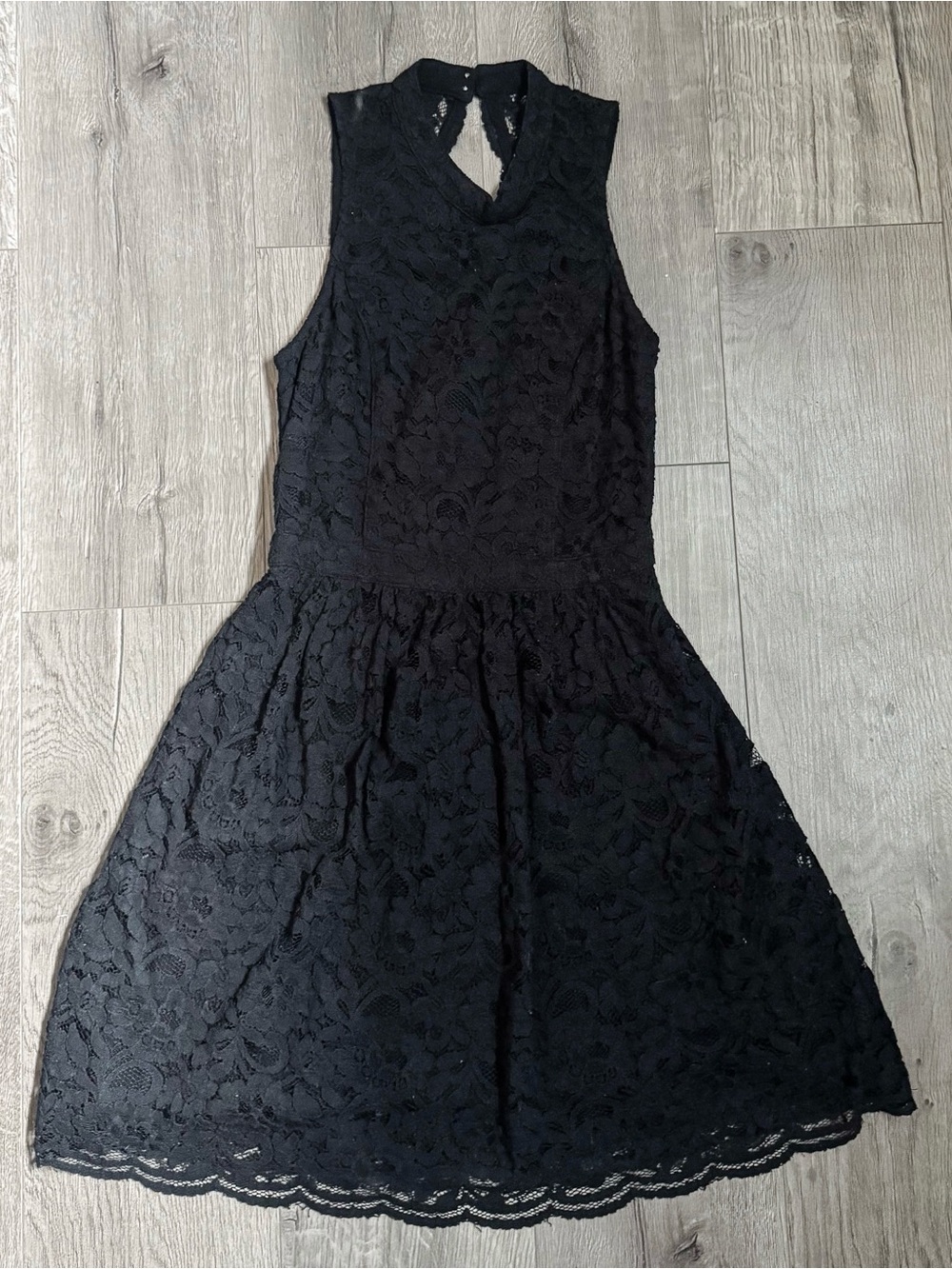 Hollister Sleeveless Black Lace Fit & Flare Dress size xs